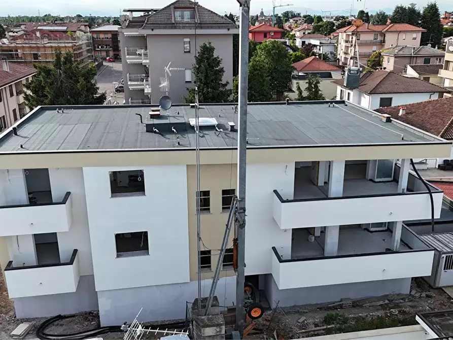 Immagine 1 di Appartamento in vendita  a Parabiago