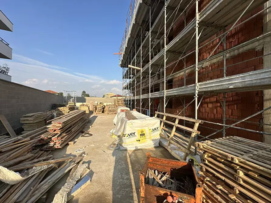Immagine 5 di Appartamento in vendita  a Parabiago