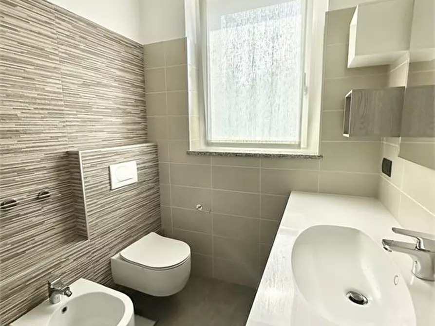 Immagine 9 di Appartamento in vendita  a Villa Cortese