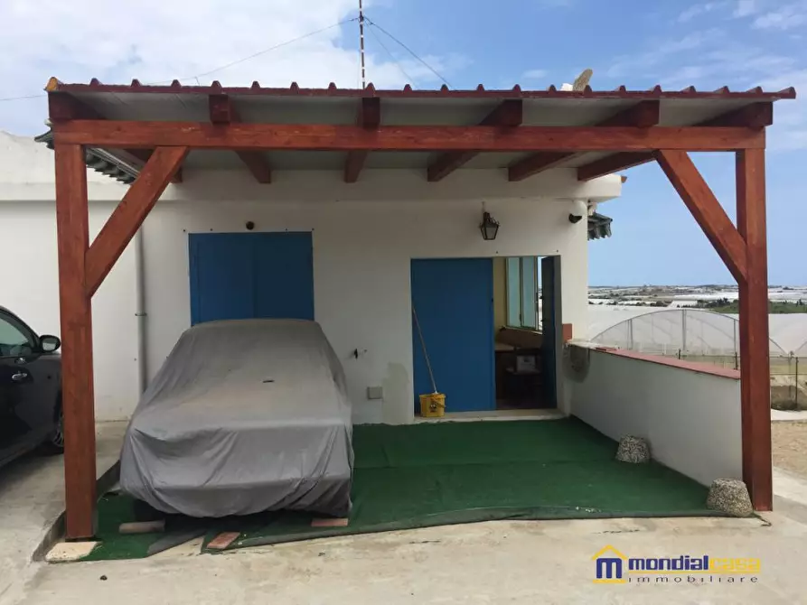 Immagine 8 di Villa in vendita  a Pachino