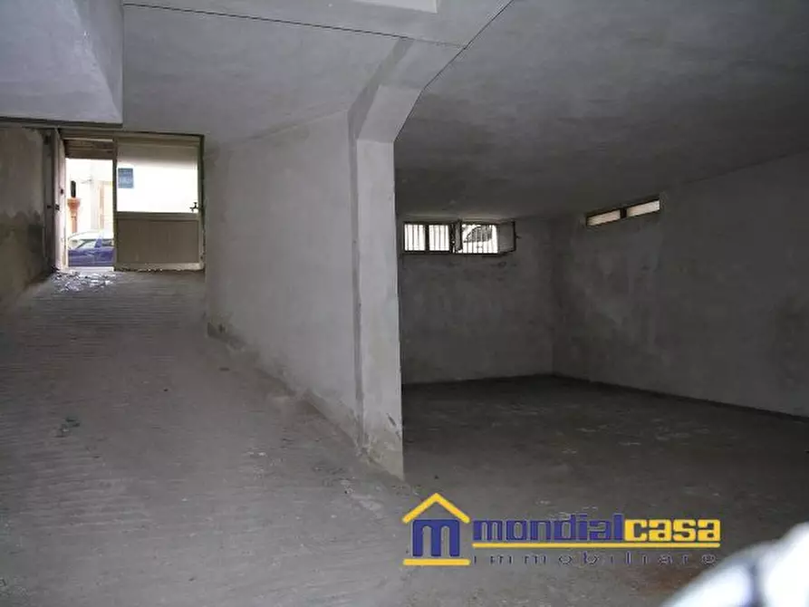 Immagine 2 di Garage in vendita  a Pachino