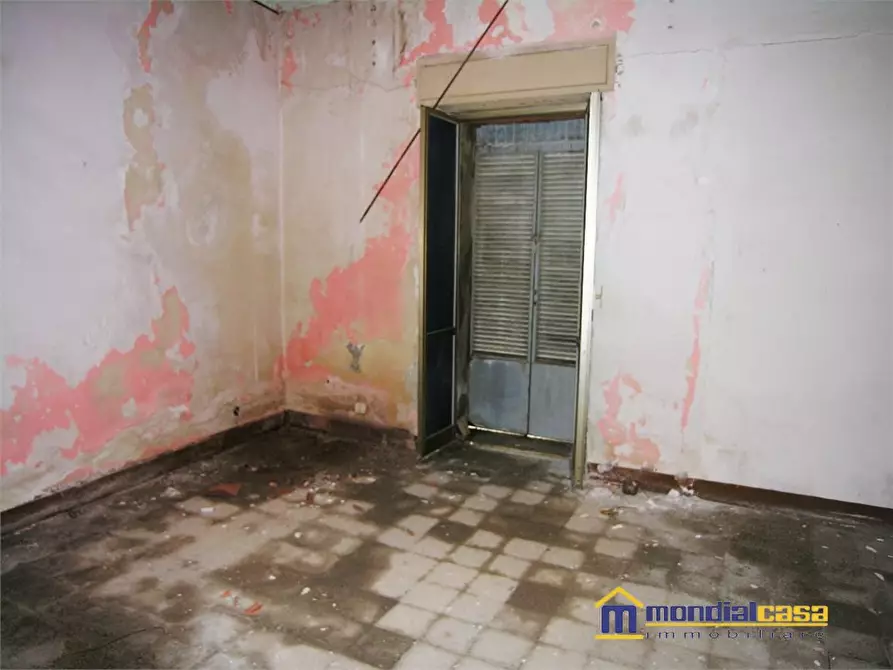 Immagine 10 di Casa indipendente in vendita  a Pachino