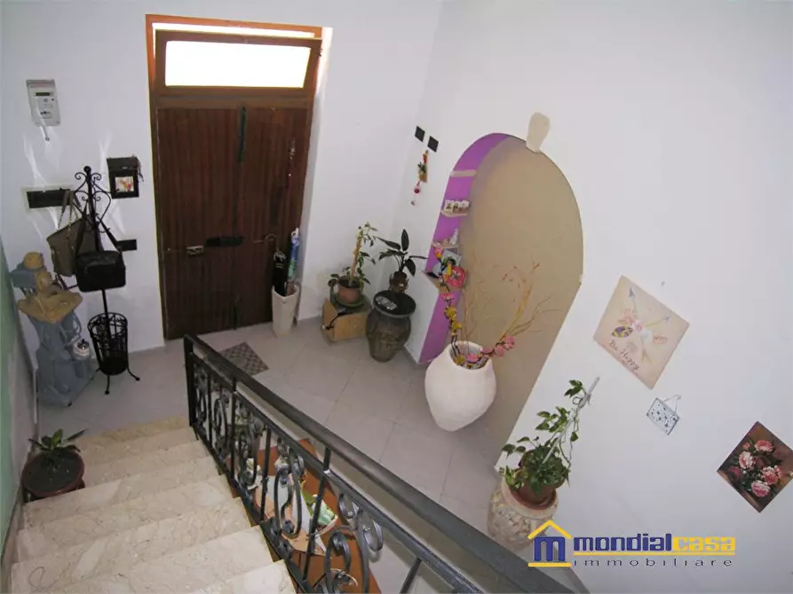 Immagine 3 di Casa indipendente in vendita  a Pachino