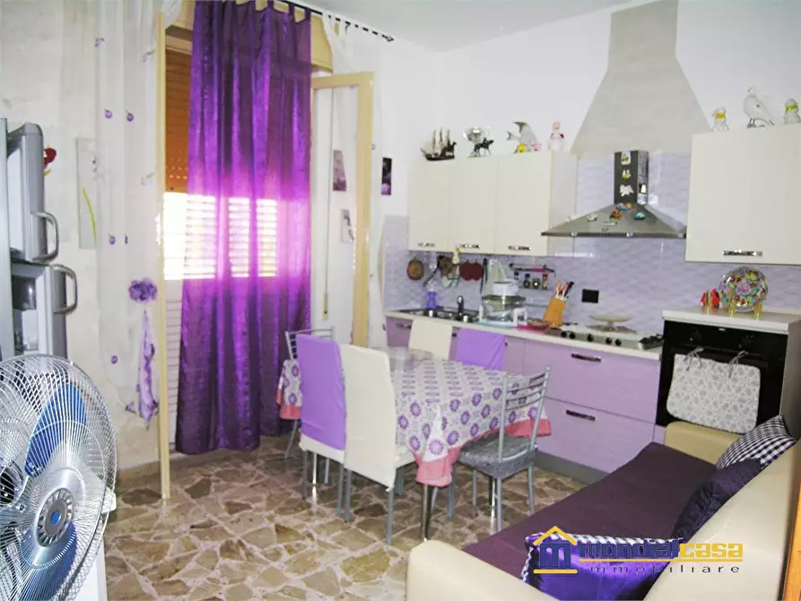 Immagine 4 di Casa indipendente in vendita  a Pachino