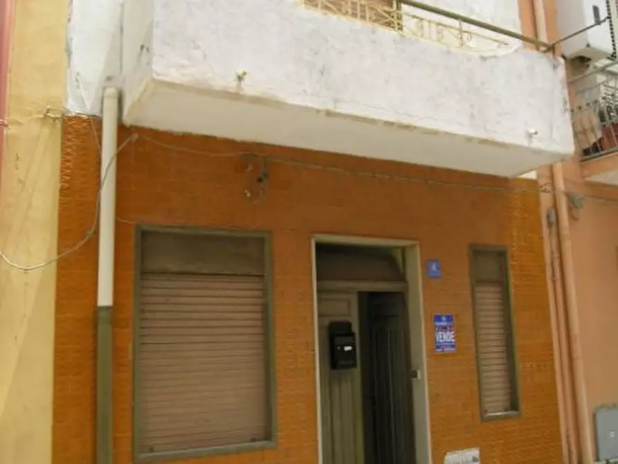 Immagine 1 di Casa indipendente in vendita  a Pachino