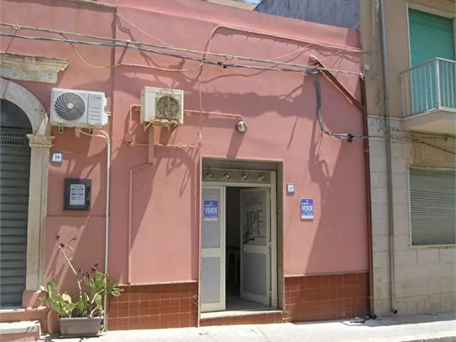 Immagine 1 di Casa indipendente in vendita  a Portopalo Di Capo Passero