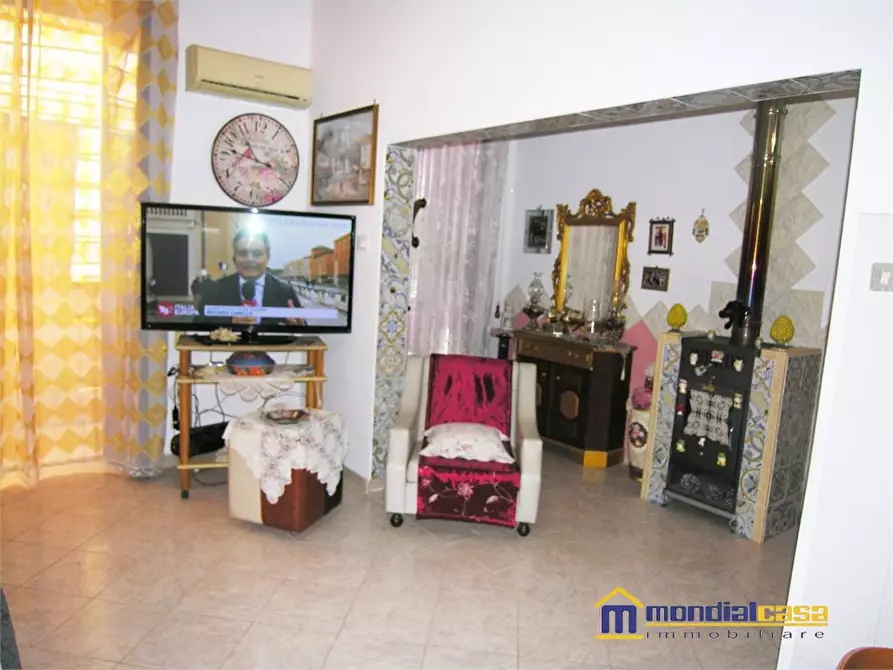 Immagine 9 di Casa indipendente in vendita  a Pachino