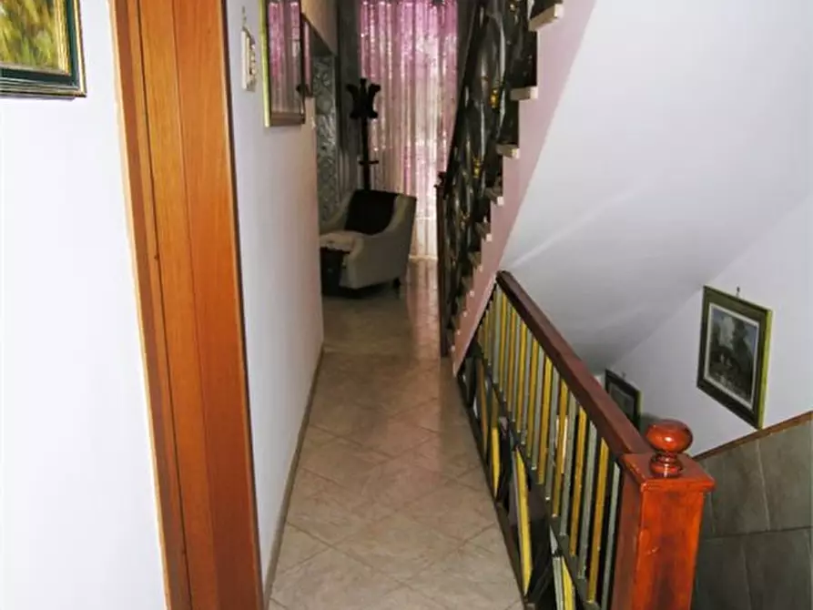 Immagine 8 di Casa indipendente in vendita  a Pachino