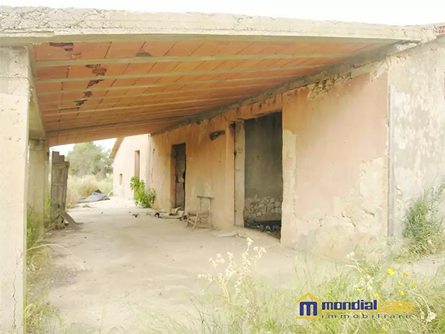 Immagine 6 di Terreno in vendita  a Noto