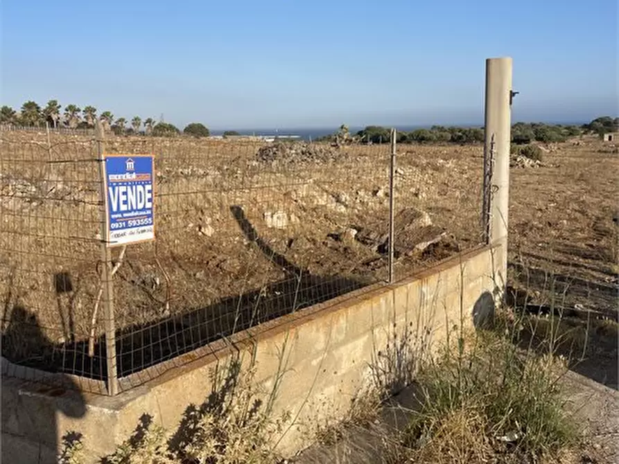 Immagine 4 di Terreno in vendita  a Portopalo Di Capo Passero