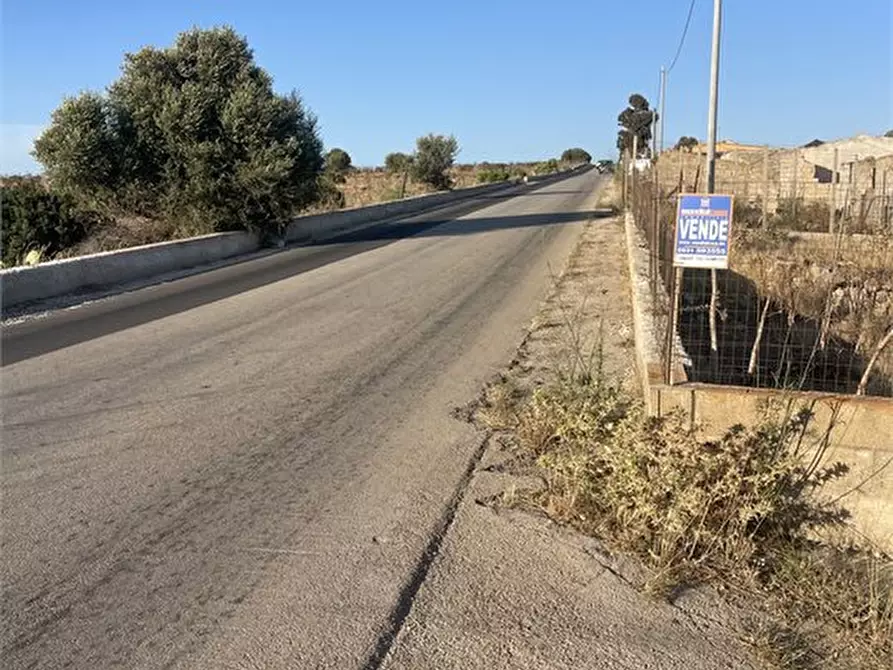 Immagine 3 di Terreno in vendita  a Portopalo Di Capo Passero