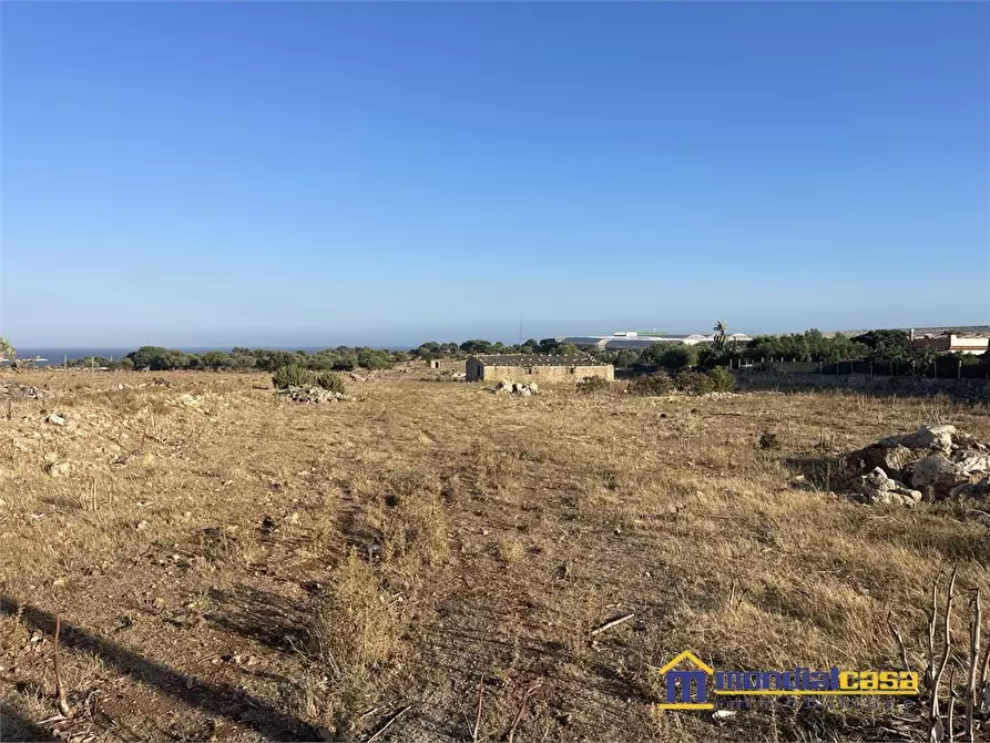Immagine 2 di Terreno in vendita  a Portopalo Di Capo Passero