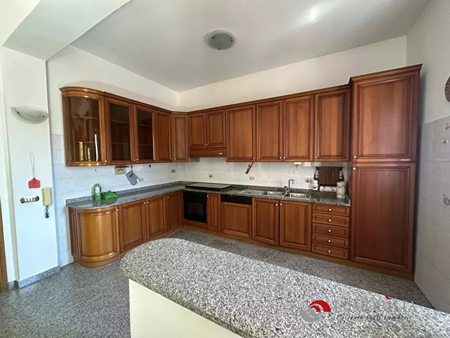 Immagine 3 di Appartamento in affitto  a Melito Di Porto Salvo