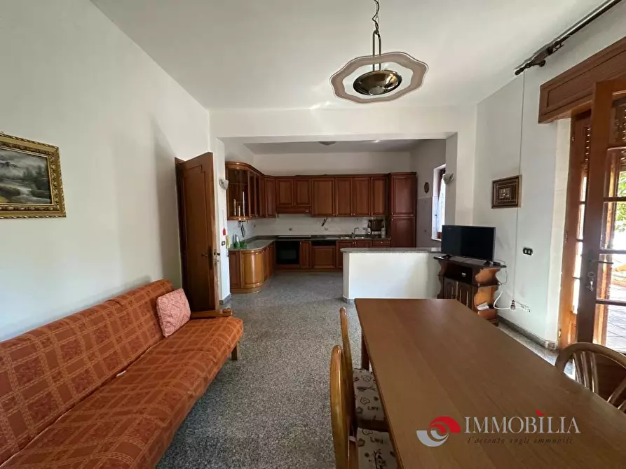Immagine 1 di Appartamento in affitto  a Melito Di Porto Salvo