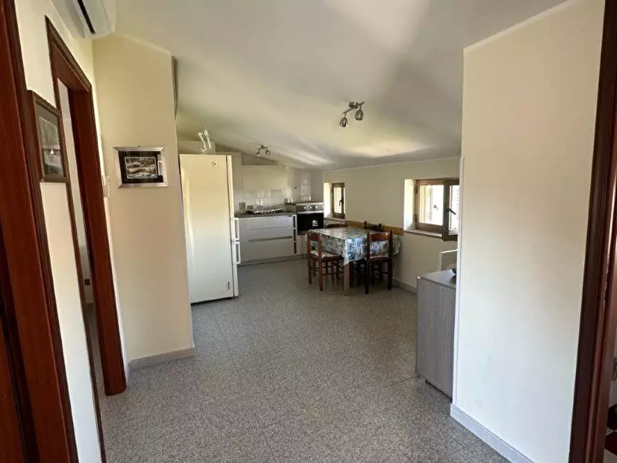 Immagine 4 di Casa indipendente in vendita  a San Lorenzo