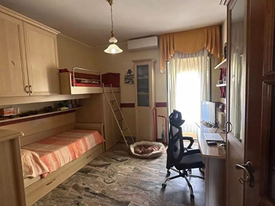 Immagine 10 di Appartamento in vendita  a Reggio Di Calabria