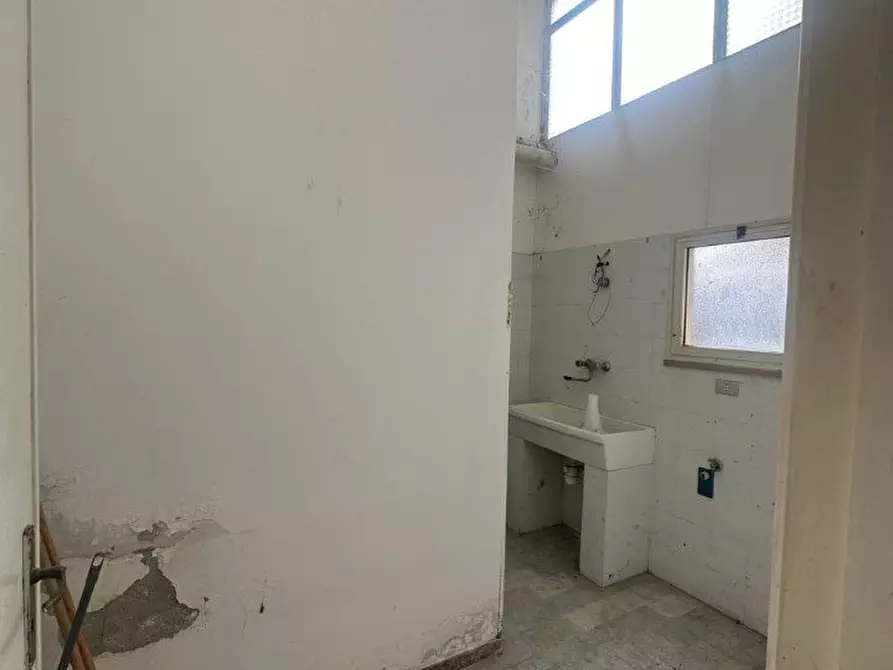 Immagine 9 di Appartamento in vendita  a Melito Di Porto Salvo