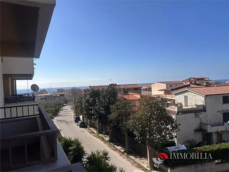 Immagine 1 di Appartamento in vendita  a Bova Marina