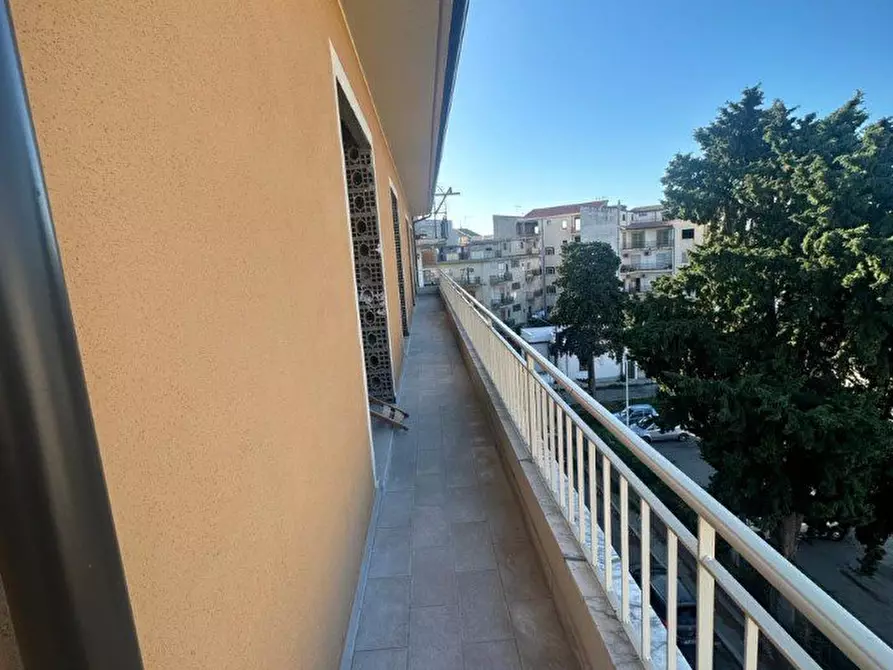 Immagine 4 di Appartamento in vendita  a Melito Di Porto Salvo