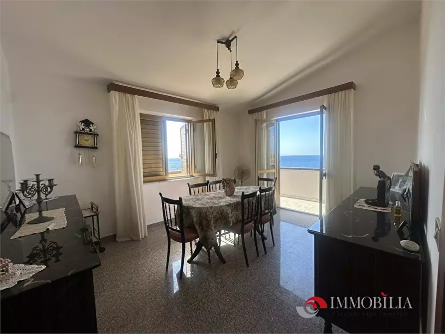 Immagine 2 di Appartamento in vendita  a Melito Di Porto Salvo