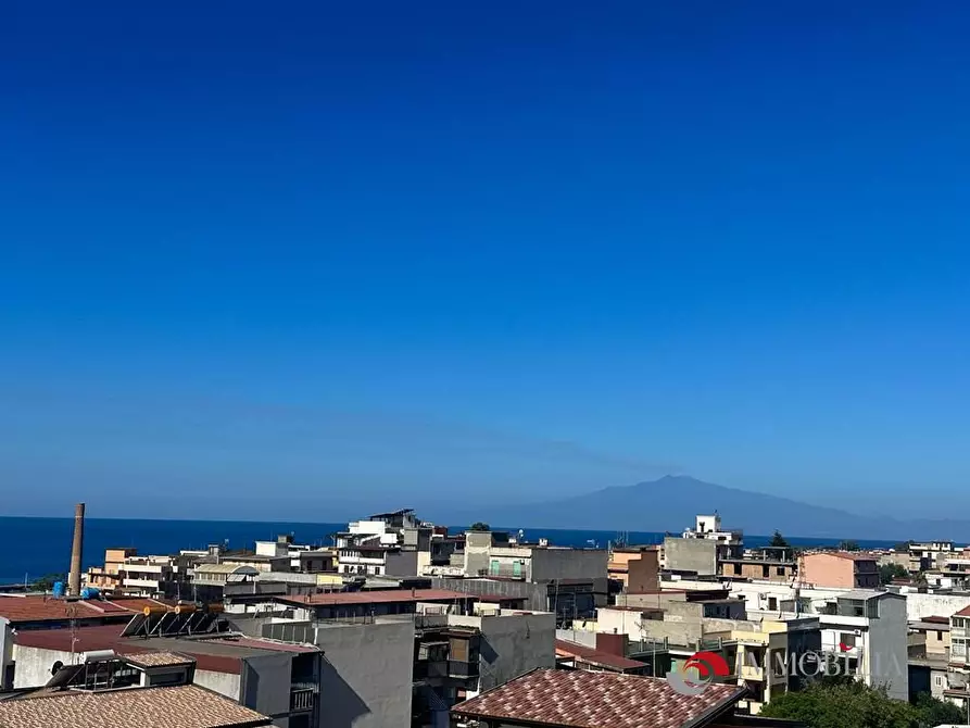 Immagine 7 di Appartamento in vendita  a Melito Di Porto Salvo