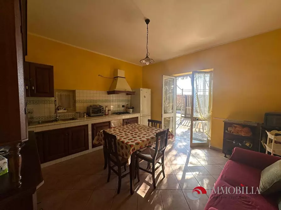 Immagine 5 di Appartamento in vendita  30 a Melito Di Porto Salvo