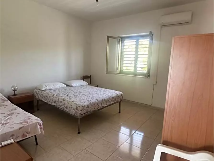 Immagine 10 di Appartamento in vendita  36 a San Lorenzo