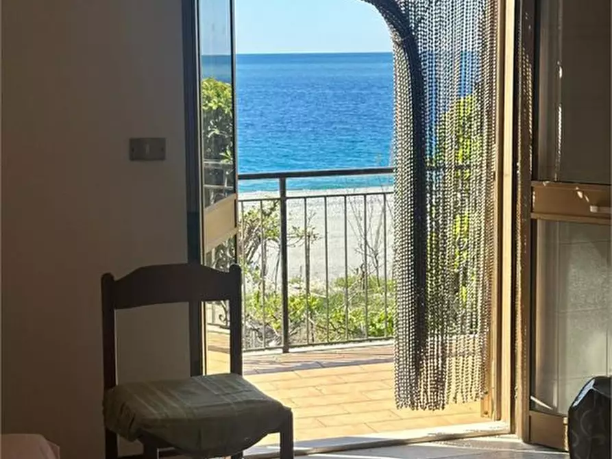 Immagine 7 di Appartamento in vendita  36 a San Lorenzo