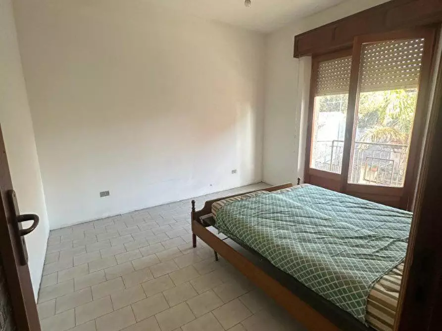 Immagine 8 di Appartamento in vendita  a Melito Di Porto Salvo