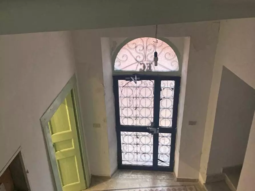 Immagine 5 di Palazzo in vendita  a Melito Di Porto Salvo