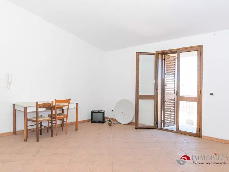 Immagine 10 di Palazzo in vendita  a Melito Di Porto Salvo