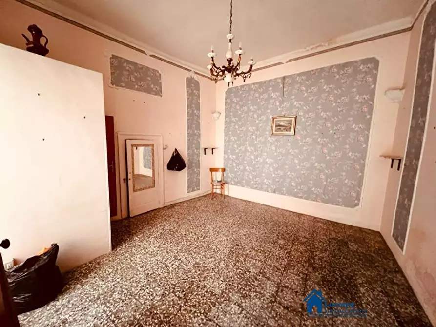 Immagine 2 di Casa indipendente in vendita  a Capurso