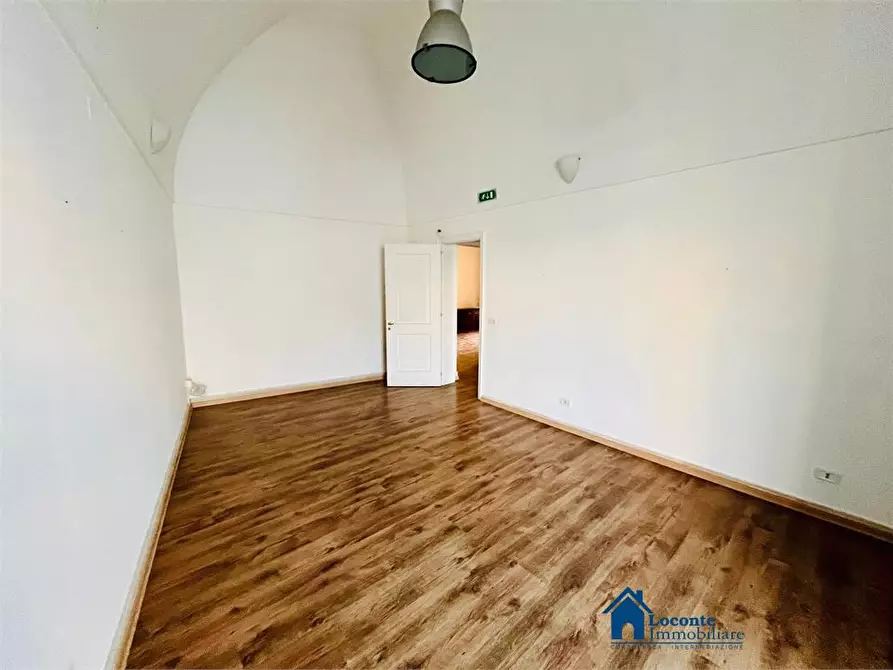 Immagine 10 di Appartamento in vendita  a Capurso