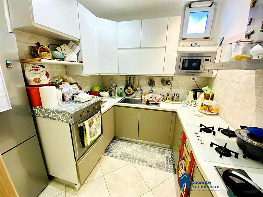 Immagine 6 di Appartamento in vendita  a Capurso