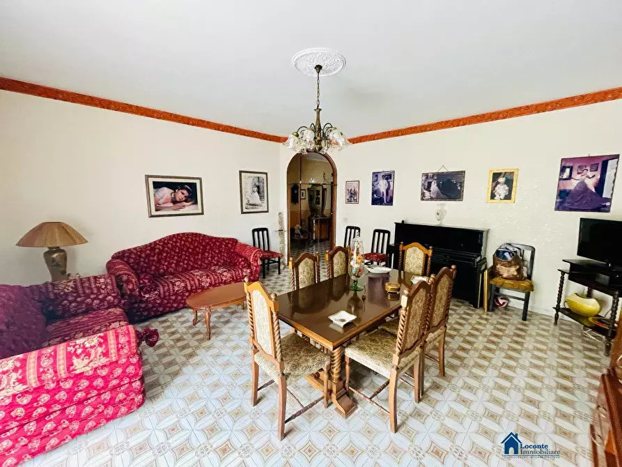 Immagine 4 di Appartamento in vendita  a Capurso