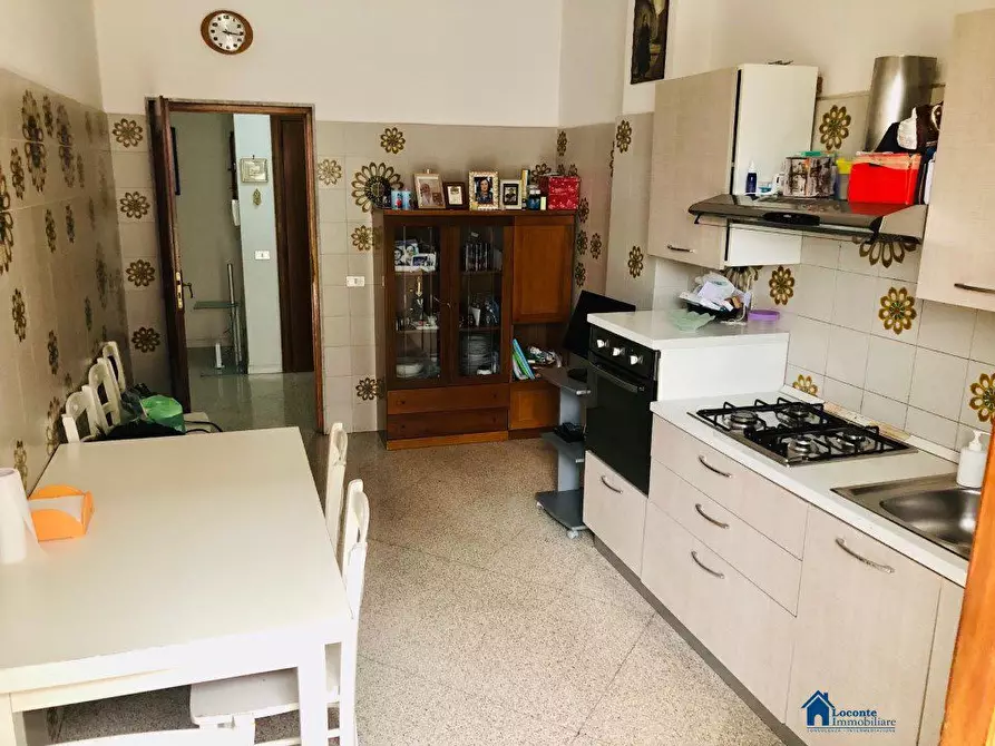 Immagine 5 di Appartamento in vendita  a Capurso