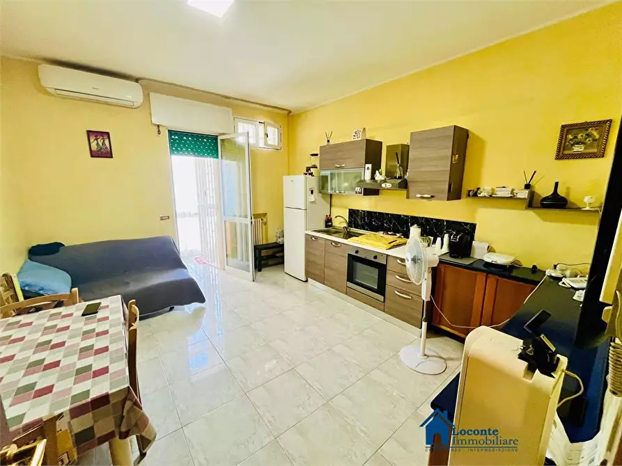 Immagine 3 di Appartamento in vendita  a Capurso