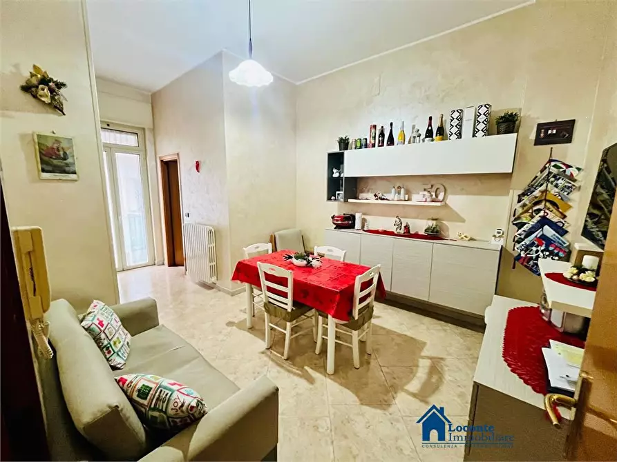 Immagine 8 di Appartamento in vendita  a Capurso