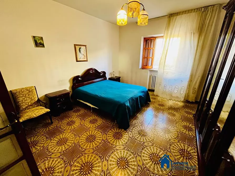 Immagine 10 di Appartamento in vendita  a Capurso