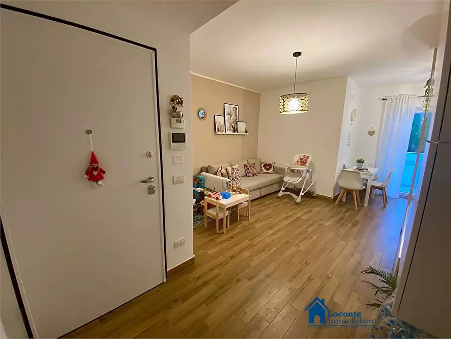 Immagine 6 di Appartamento in vendita  a Capurso