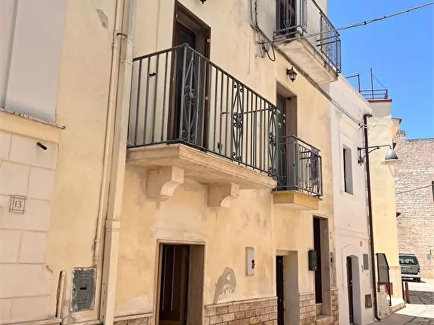 Immagine 1 di Casa indipendente in vendita  a Cellamare