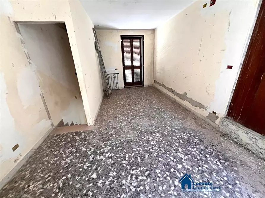 Immagine 4 di Casa indipendente in vendita  a Cellamare