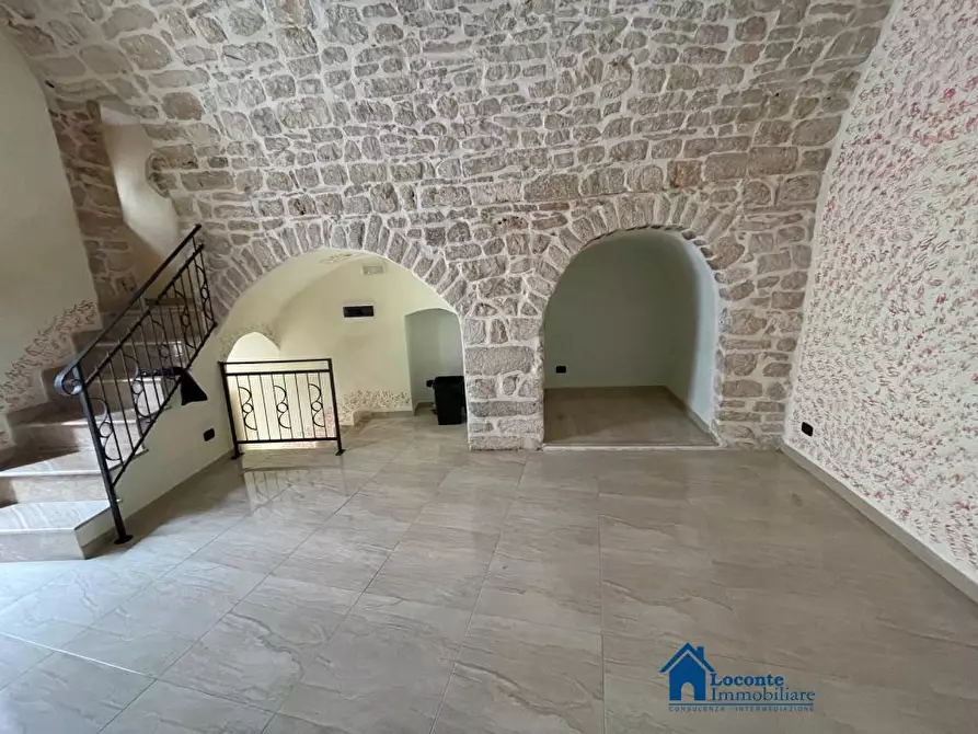 Immagine 3 di Casa indipendente in vendita  a Cellamare