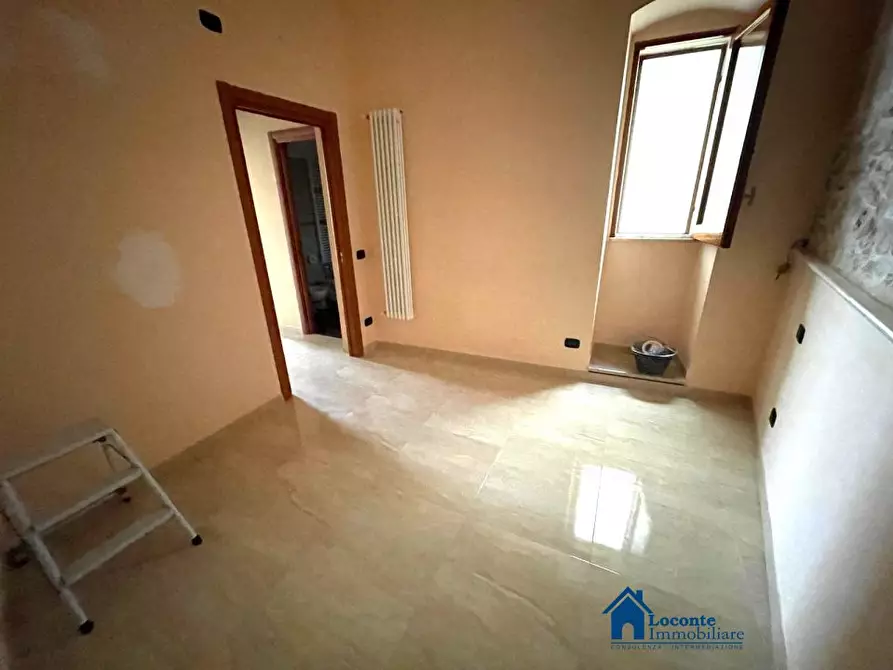 Immagine 10 di Casa indipendente in vendita  a Cellamare