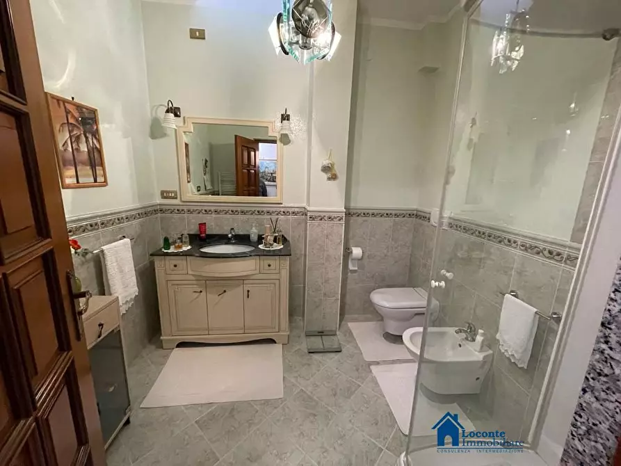 Immagine 10 di Casa indipendente in vendita  a Cellamare