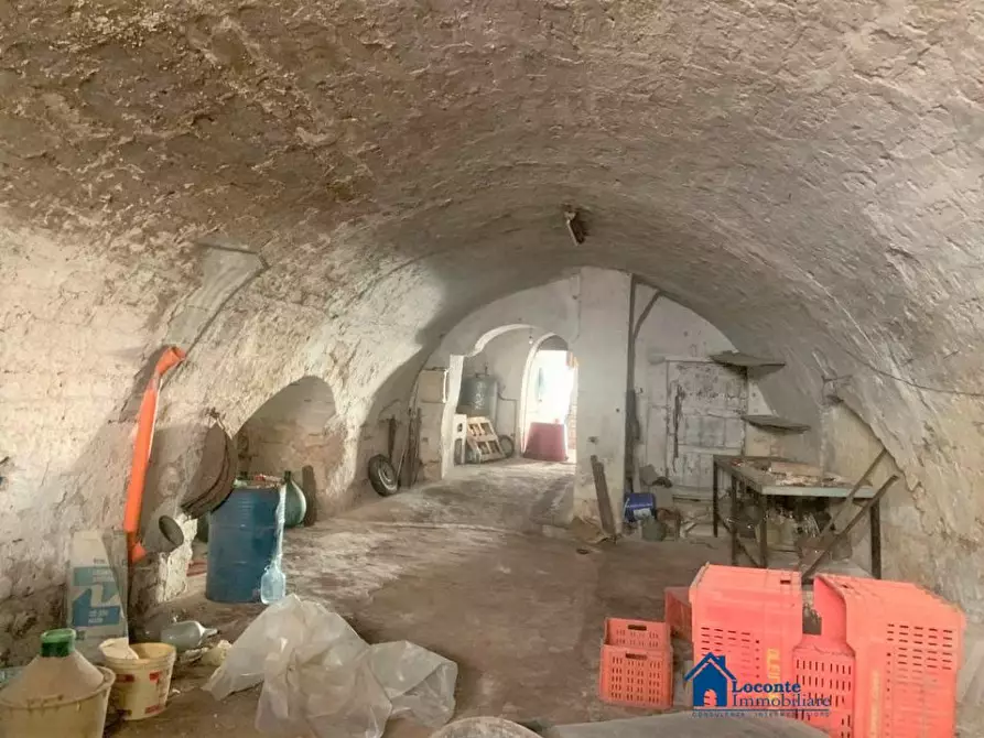 Immagine 3 di Casa indipendente in vendita  a Capurso