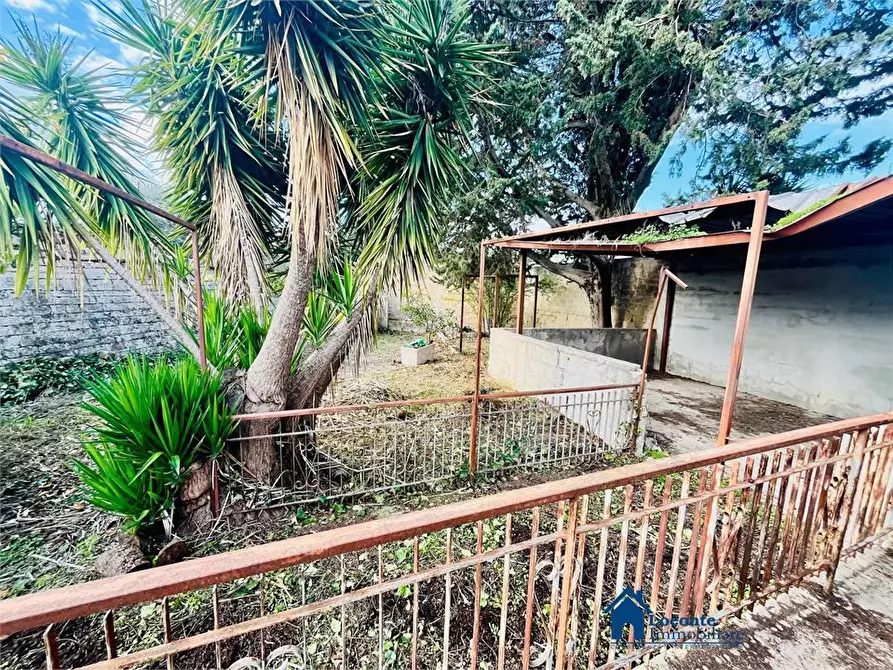 Immagine 8 di Casa indipendente in vendita  a Bari