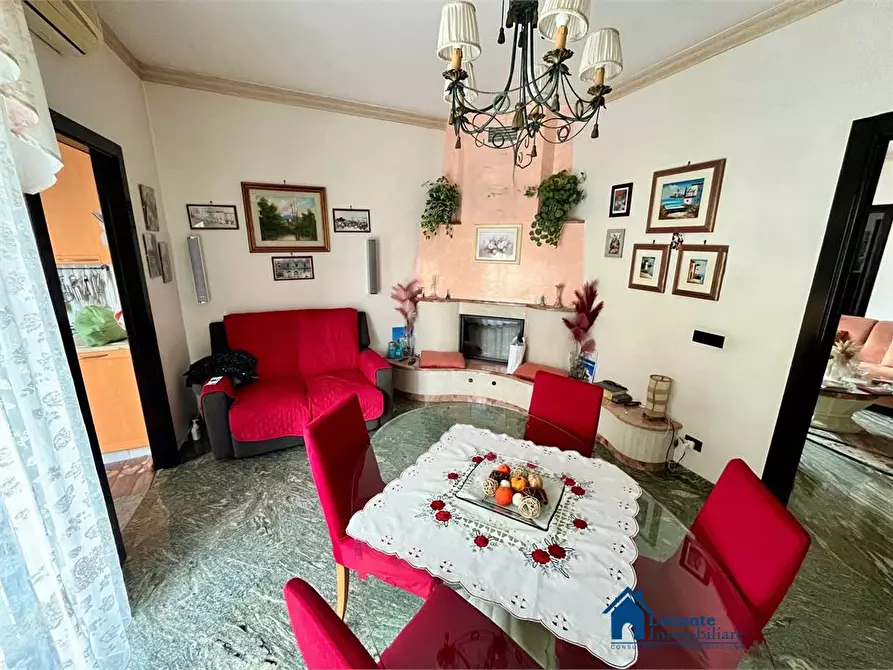 Immagine 5 di Casa indipendente in vendita  a Capurso