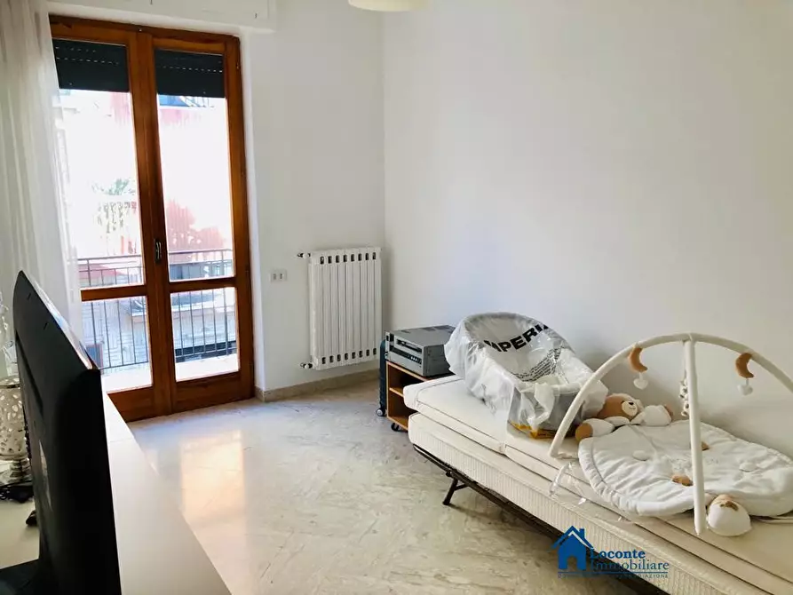 Immagine 8 di Casa semindipendente in vendita  a Capurso