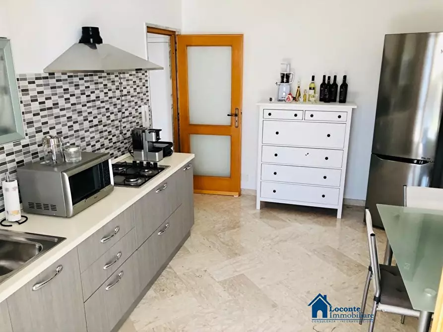 Immagine 3 di Casa semindipendente in vendita  a Capurso